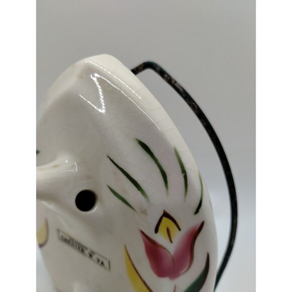 Vintage Ceramic Napkin Holder - Flat Iron Shape - Chester, W.Va. - Tulips - Picture 5 of 7